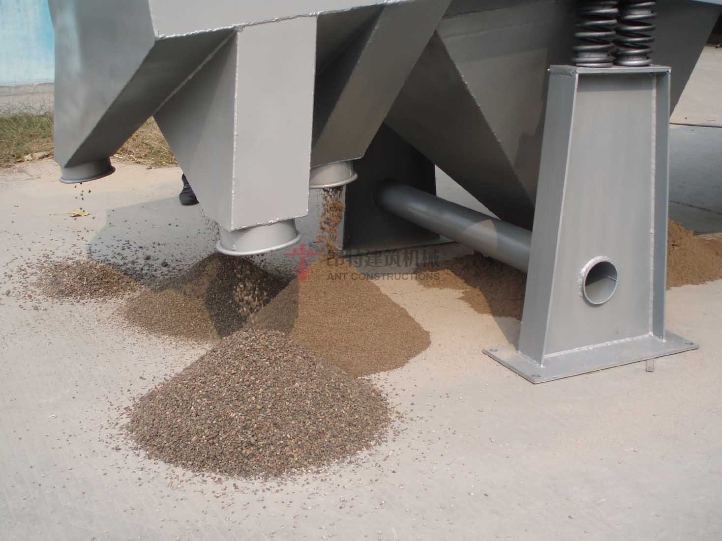 Sand sieve machine (14).JPG